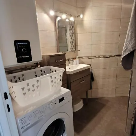 Apartment Comme A La Maison!!a 5 Min A Pied Plage,pkg Prive Le Grau-du-Roi