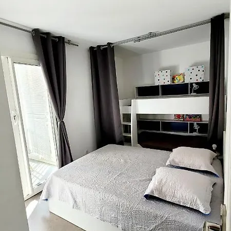Comme A La Maison!!a 5 Min A Pied Plage,pkg Prive Apartment Le Grau-du-Roi