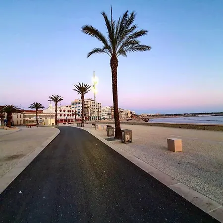 Comme A La Maison!!a 5 Min A Pied Plage,pkg Prive